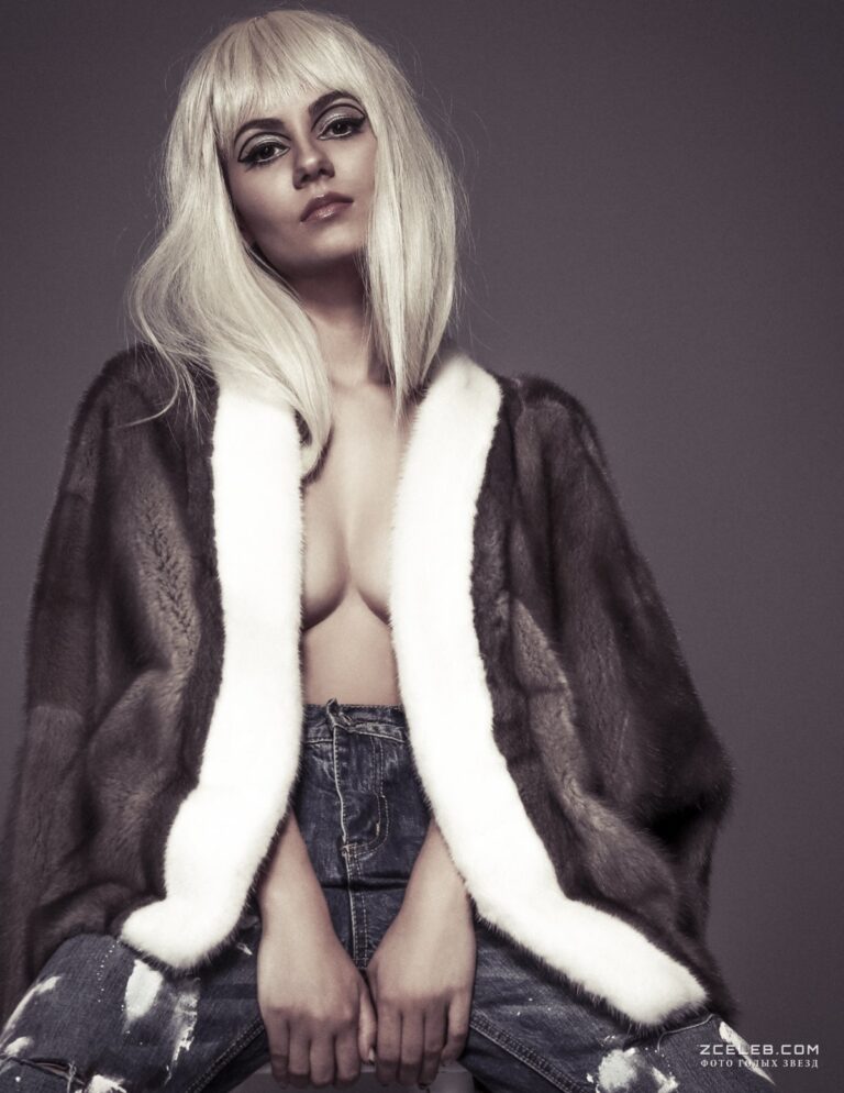 eroticheskaja fotosessija viktorii dzhastis dlja zhurnala kode 12102016 0cf07a9