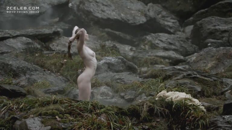 golaja alissa sazerlend v seriale vikingi 2013 5518f9a