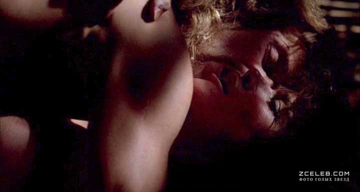 Голая Барбара Херши в фильме «Последнее искушение Христа», 1988