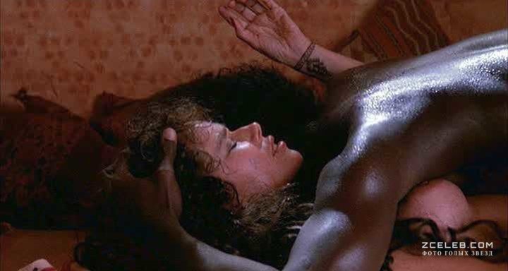 Голая Барбара Херши в фильме «Последнее искушение Христа», 1988