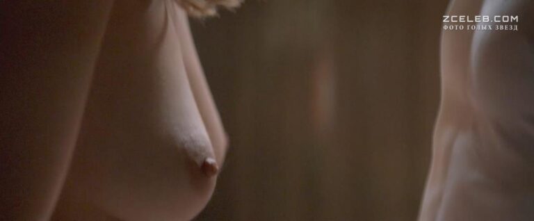 golaja dakota dzhonson v filme pjatdesjat ottenkov serogo 2015 0742259