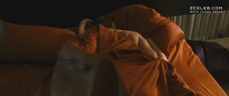 golaja enn hech v filme babnik 2008 fe373a6