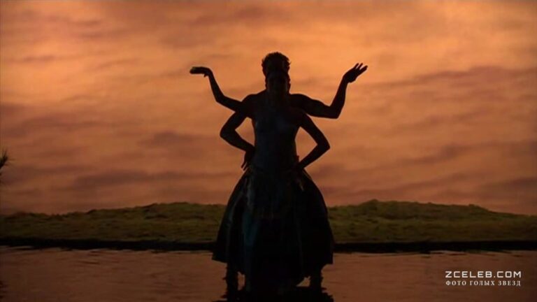 golaja grud anny azarovoj v filme kinofestival ili portvejn ejzenshtejna 2006 27a6511