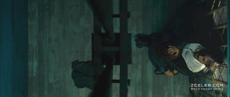 Голая грудь Ауры Гарридо в фильме «Тело», 2000 143 golaja grud aury garrido v filme telo 2000 45c139a