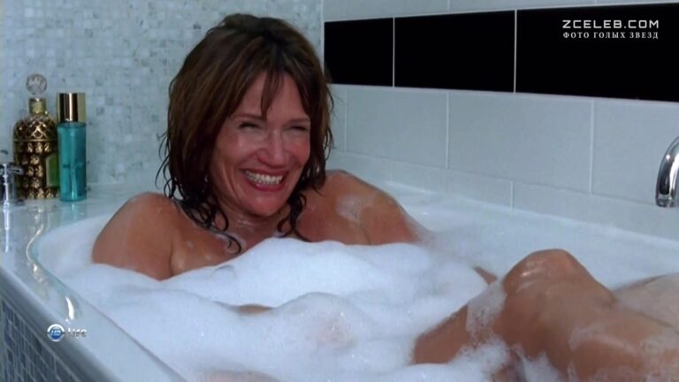 golaja grud klementin selare v filme prosto nemnogo ljubvi 2009 f9c6090