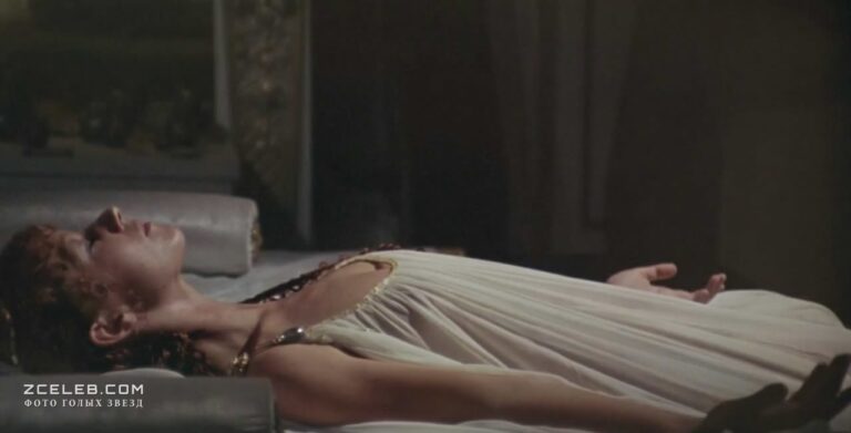 golaja helen mirren v filme kaligula 1979 66f38a3