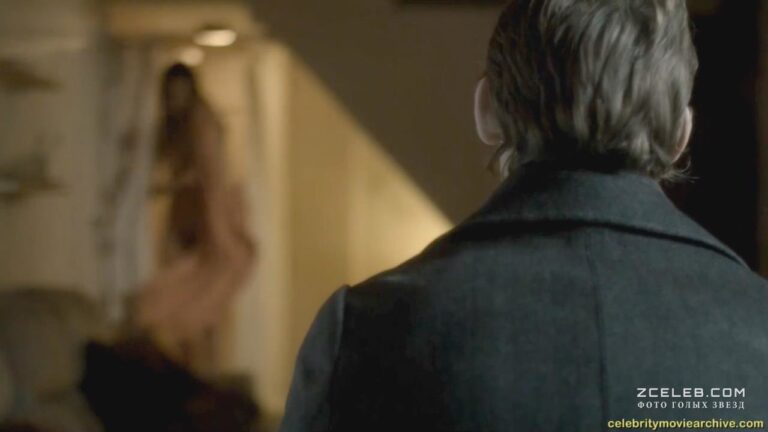 golaja katalina denis v filme tunnel 2011 0d04bae