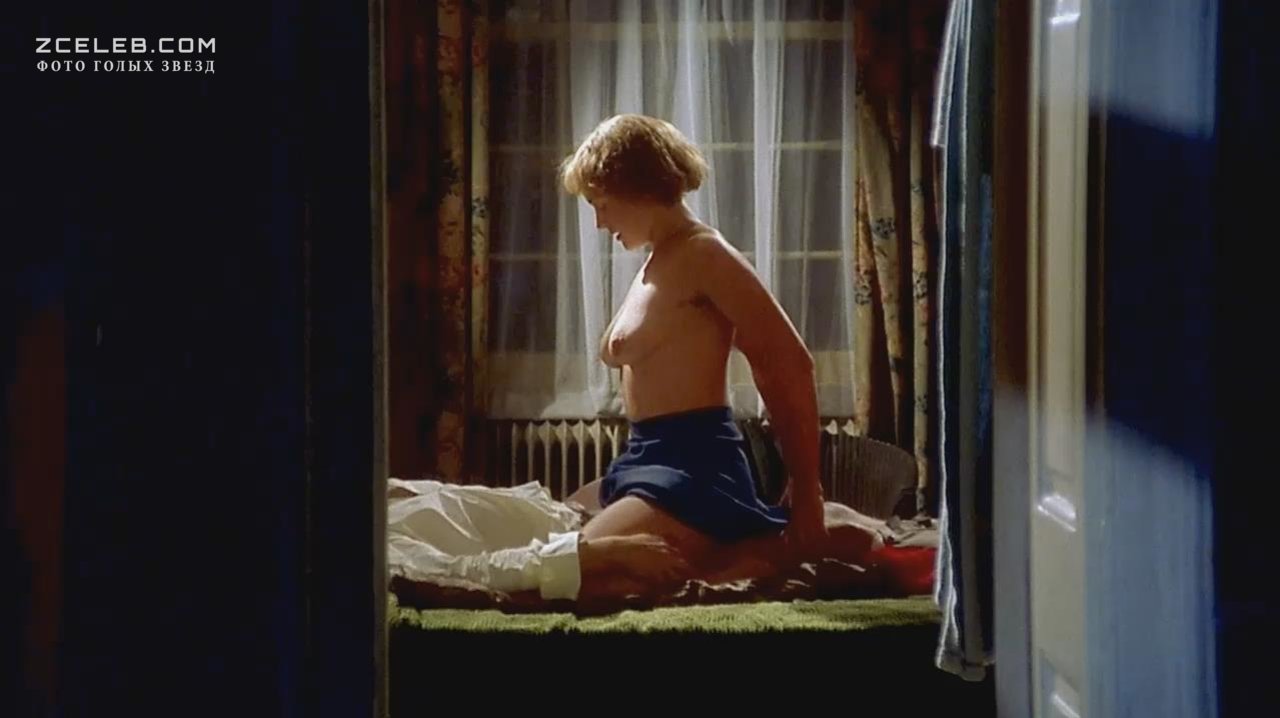 Голая Кейт Уинслет в фильме «Айрис», 2001