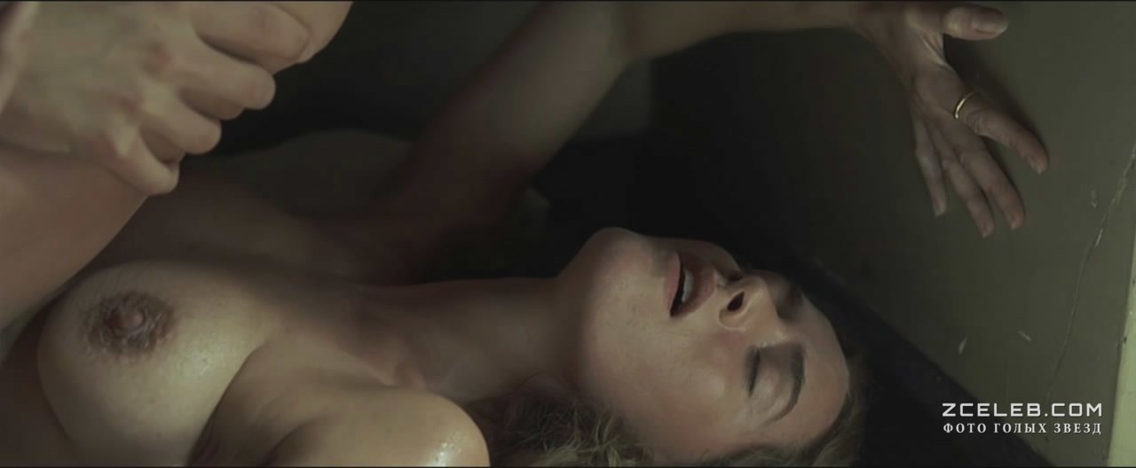 Голая Кейт Уинслет в фильме «Как малые дети», 2006