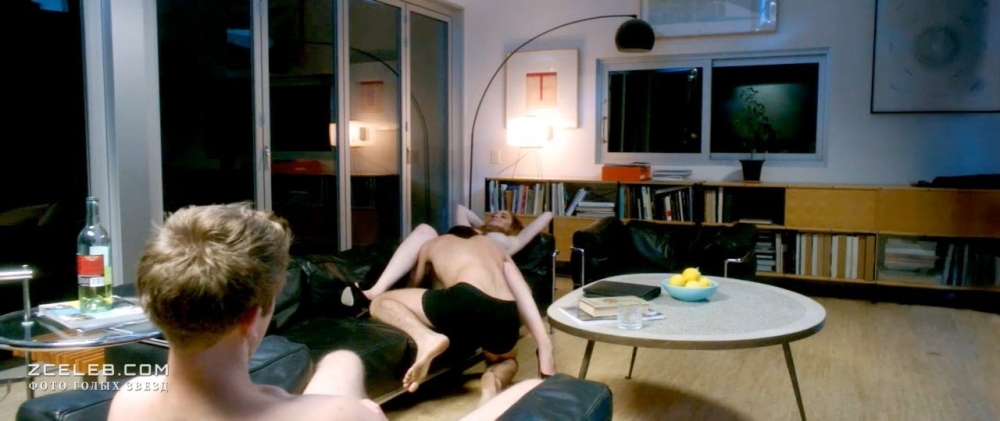 Голая Линдси Лохан в фильме «Каньоны», 2013