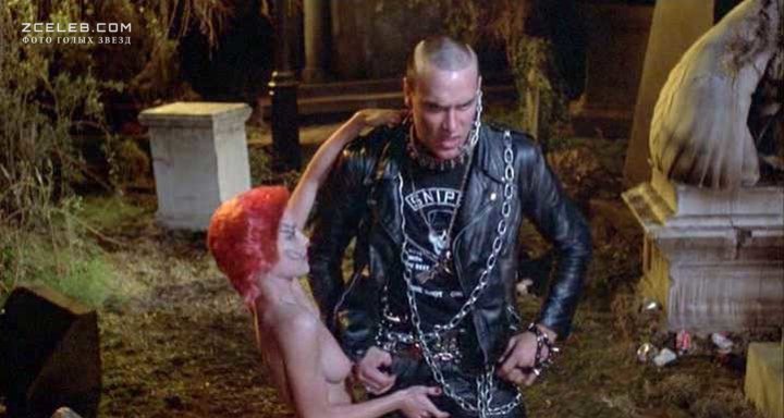 Голая Линни Куигли в фильме «Возвращение живых мертвецов», 1984