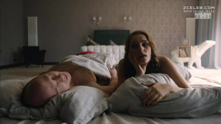 golaja popa glafiry tarhanovoj v seriale izmeny 2015 d7f44a4