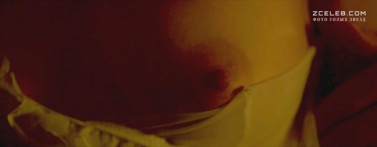 golaja rakel martines v filme dieticheskij seks 2014 05debf5