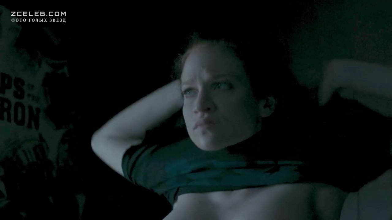 Голая Сара Хэй в сериале «Плоть и кости», 2015