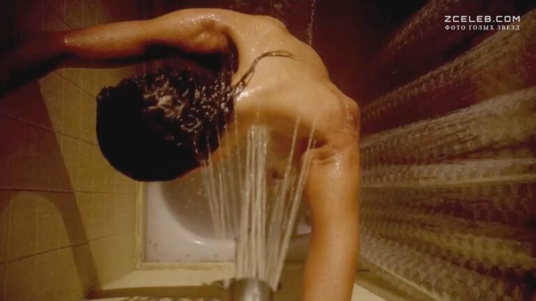 golaja tendi njuton v filme krokodil 2007 e8f1e97