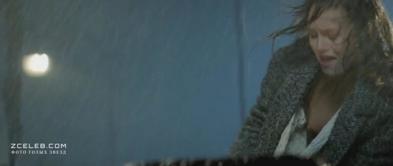 golaja vanessa paradi v filme eliza 1994 8324161