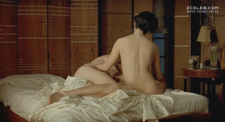 golaja zhjulet binosh v filme ushherb 1992 0b52ab8