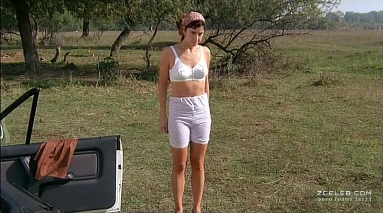 ija parulava pokazala goluju grud v filme gruzinskij vinograd 1999 15dcedd