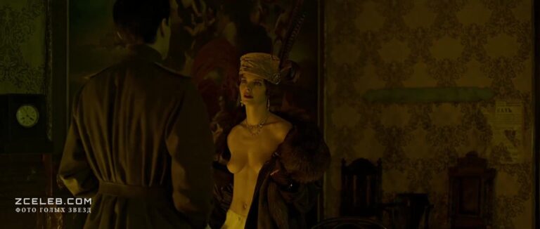 izjashhnye golye siski elizavety bojarskoj v filme kontribucija 2015 0b2ecc7