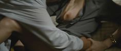 Красотка Мари-Жозе Кроз оголила грудь в фильме «Балкон с видом на море», 2010