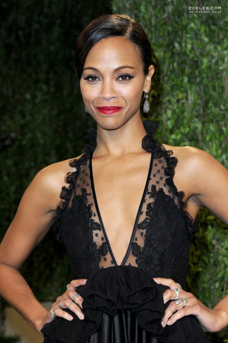 krasotka zoi saldana s otkrytym dekolte na vanity fair oscar party 24022013 5b29f7d