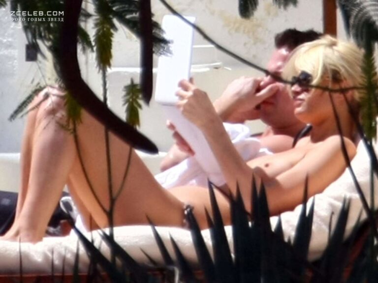peris hilton zagoraet topless v meksike mart 2010 958faae