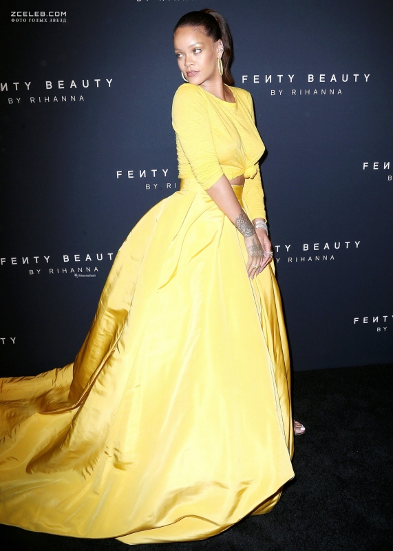 Рианна без лифчика на вечеринке Fenty Beauty, Сентябрь 2017