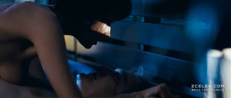 seksualnaja ljubov tolkalina ogolila grud i popu v filme zapreshhennaja realnost 2009 6f153e5