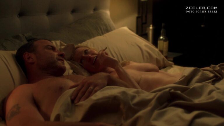 sochnaja golaja grud pauly malkomson v seriale rej donovan 2013 d99d926