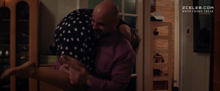 anna salivanchuk zasvetila siski v filme svingery 2018 b04d65a