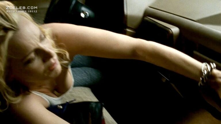 golaja andzhela fezerstoun v filme v temnote 2010 7197e20