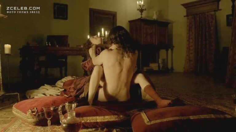 golaja grud amiry kasar v seriale versal 2015 594290e