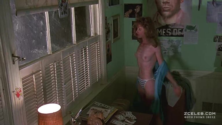 golaja grud dzhulett kammins v filme pjatnica 13 e chast 4 poslednjaja glava 1984 7606afb