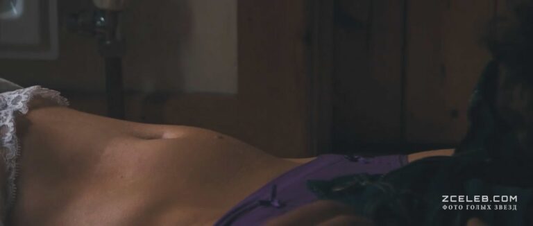 golaja grud evy bertistl v filme probuzhdajushhijsja les 2009 a58a4ed