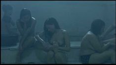 Голая писька Лиззи Брошере в фильме «Пение невест», 2008