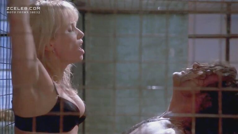 golaja rebekka de mornej v filme neznakomec 1995 d9172ac