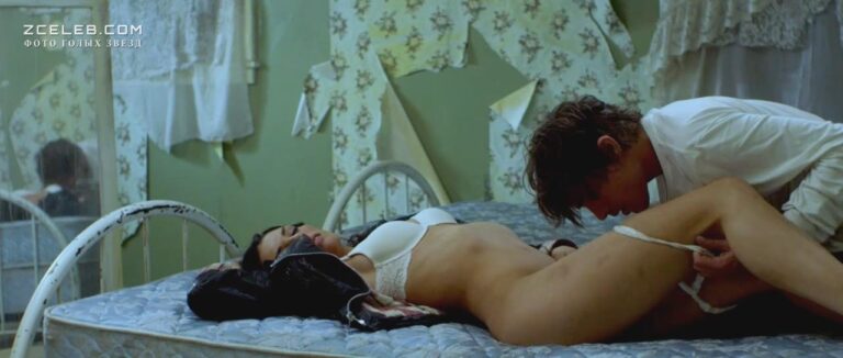 golaja tejlor koul v filme eksperiment gancfelda 2013 01074cd