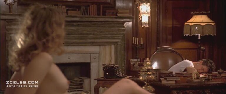 golaja zhjuli delpi v filme issleduja seks 2001 d8769c3
