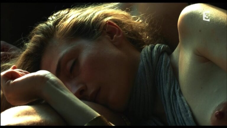 golaja zhjuli gaje julie gayet e7b4ec8